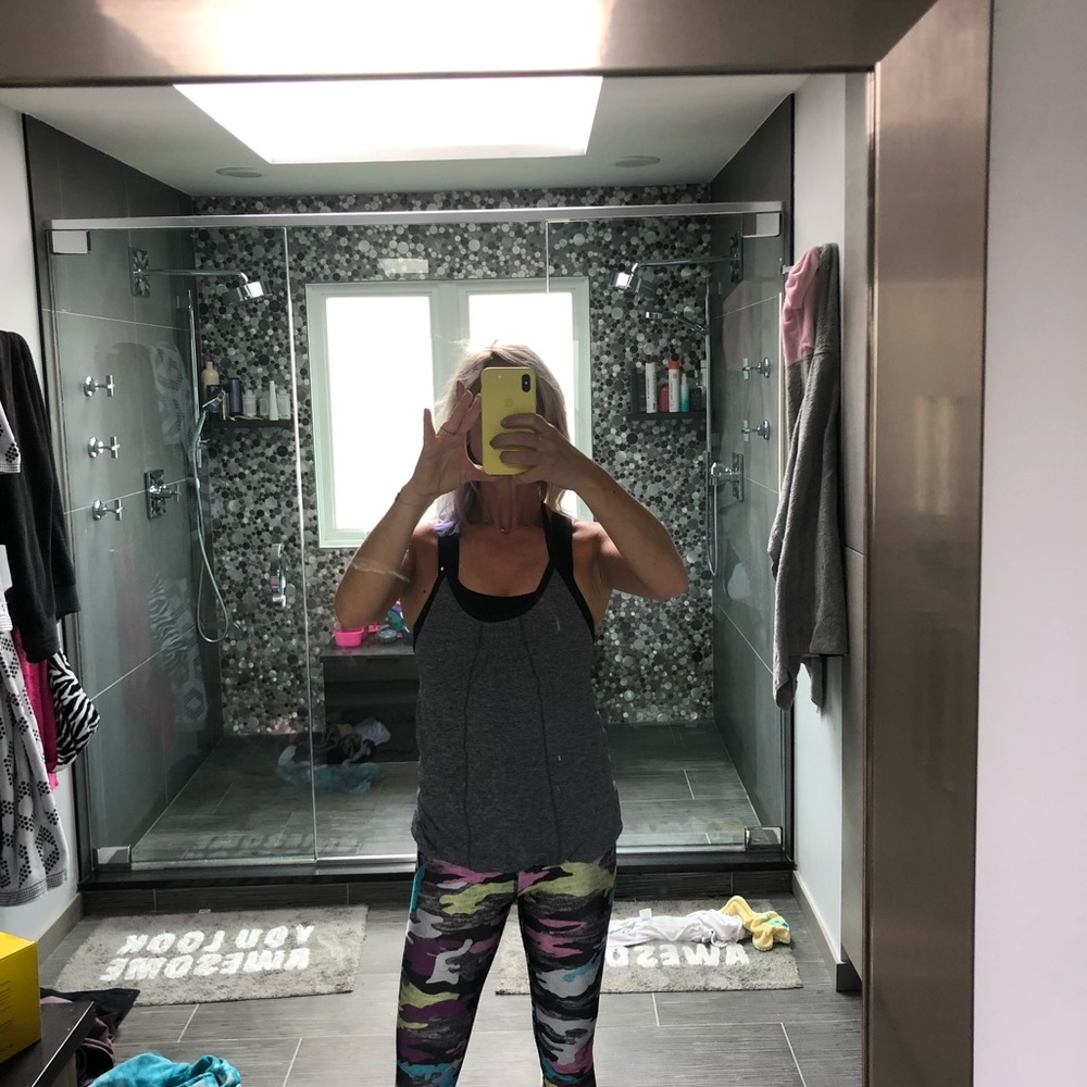 Lululemon bra shelf tank